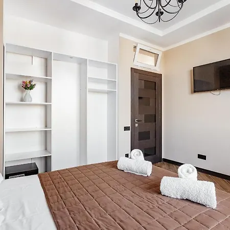In Arcadia Vip Apartman Odessza